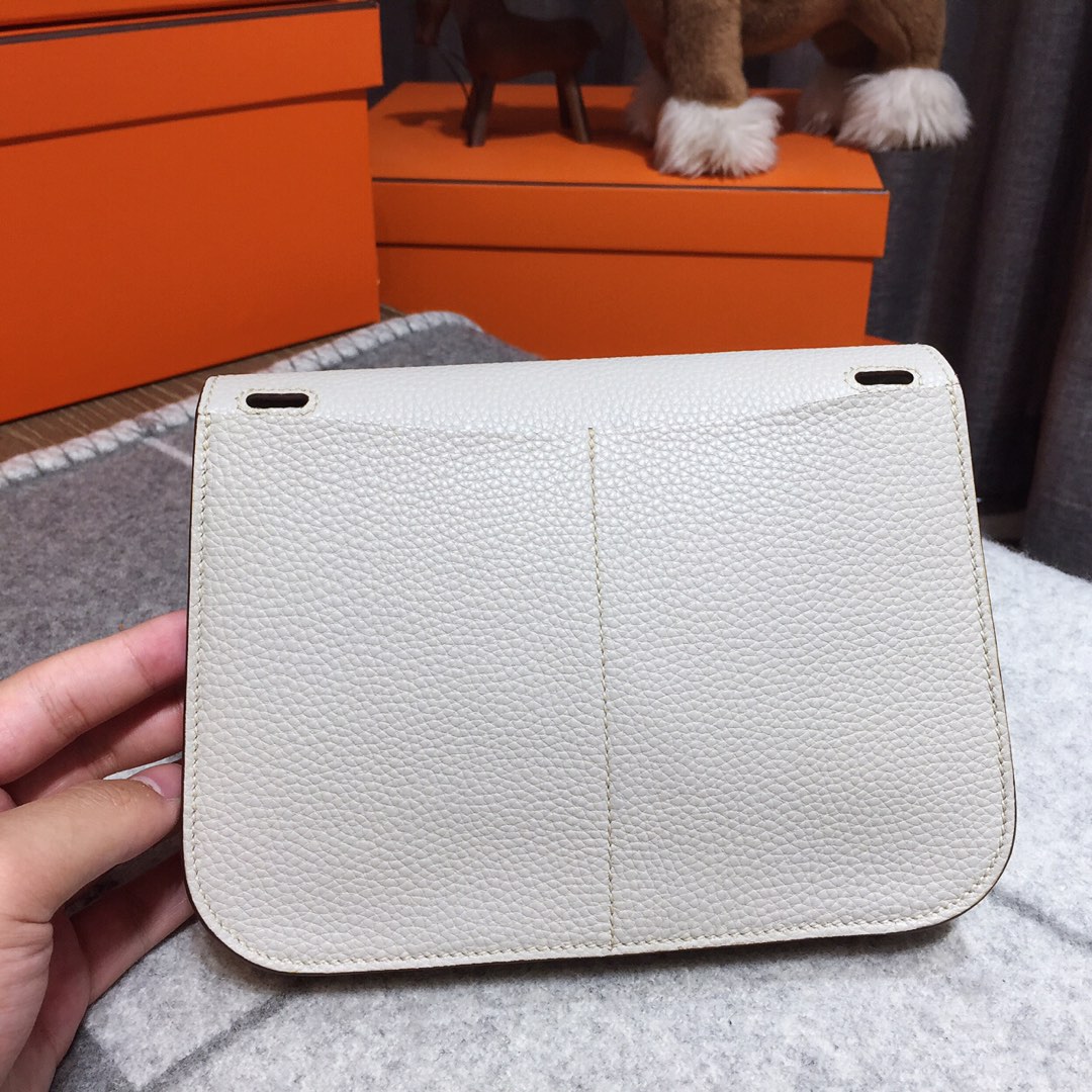 에르메스 미니 할잔백22 끄레 은장 끌레망스 가죽